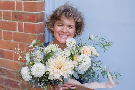 Sara Willman Natural Wedding Flowers